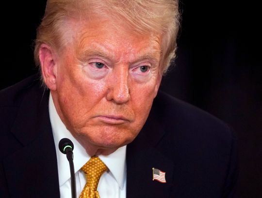 Trump ogłosił zerwanie rozmów handlowych z Kanadą z powodu reklamy (WIDEO)