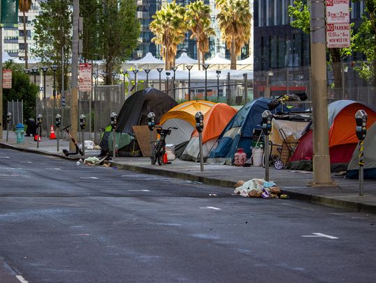 Trump podpisał rozporządzenie ułatwiające usuwanie bezdomnych z ulic miast