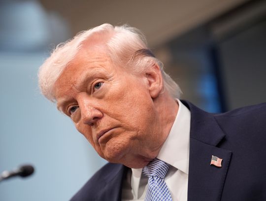 Trump przez 39 dni wojny w Iranie dezinformował, a jego wypowiedzi były pełne sprzeczności