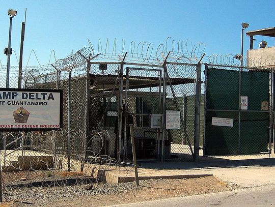 Trump zapowiedział wysłanie migrantów-przestępców do Guantanamo