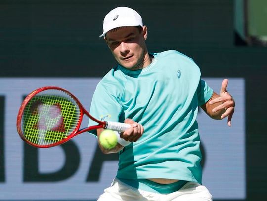 Turniej ATP w Indian Wells - porażka Majchrzaka z Djokoviciem w drugiej rundzie
