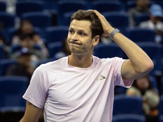 Turniej ATP w Pekinie - krecz Hurkacza w półfinale