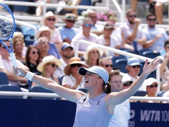 Turniej WTA w Cincinnati - Włoszka Paolini rywalką Świątek w finale