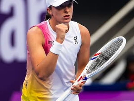 Turniej WTA w Dausze - awans Świątek i Linette