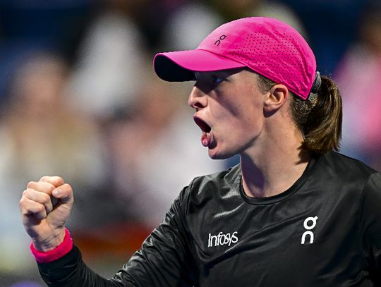 Turniej WTA w Dausze - Świątek o krok od hat-tricka, jakiego nie było od dziewięciu lat