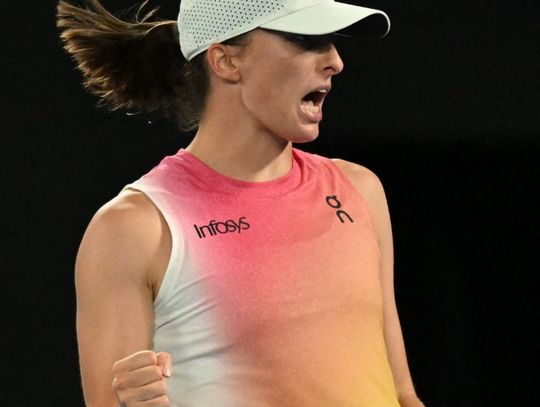 Turniej WTA w Dausze - Świątek po trudnym meczu w ćwierćfinale. Porażka Linette