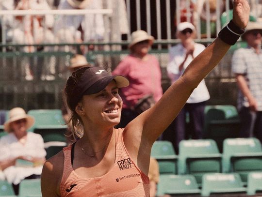 Turniej WTA w Nottingham - awans Linette do półfinału
