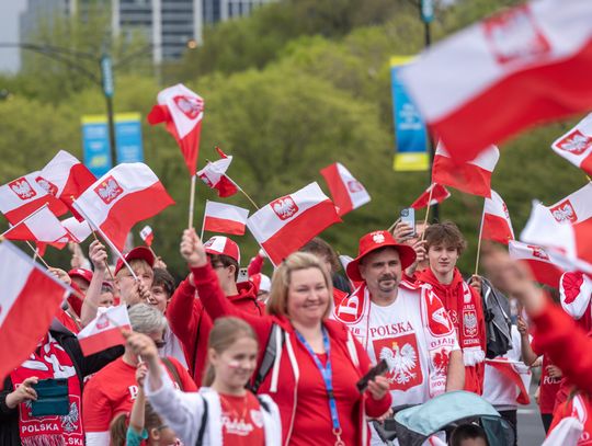 Tysiące przedstawicieli Polonii przeszło przez centrum Chicago podczas Parady Konstytucji