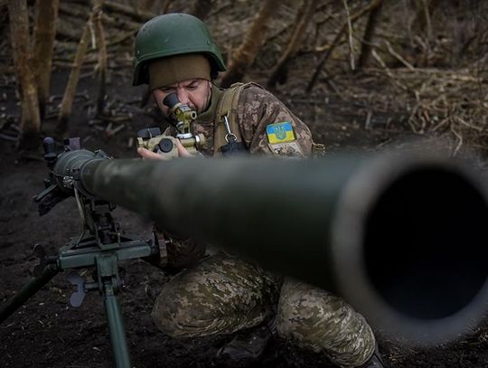 Ukraina. Media: wojskowi decydują się na mrożenie spermy przed wyjazdem na front