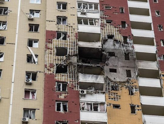 Ukraina. Władze: już 18 ofiar śmiertelnych rosyjskich ataków