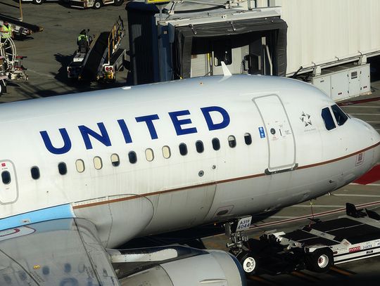 United Airlines zmienia limity czasowe odprawy pasażerów