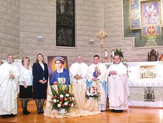 Uroczysta msza święta w intencji zakończenia pandemii, jej ofiar i służby zdrowia z relikwiami patronki środowisk medycznych bł. Hanny Chrzanowskiej