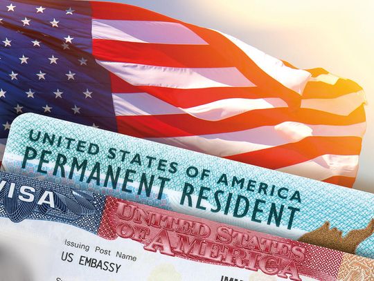 USCIS zagląda głębiej do portfela, kolejka zaczyna się przesuwać