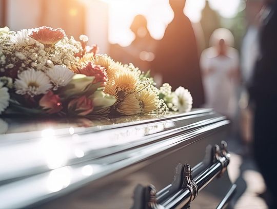 Uwaga na oszustów na przedmieściach zbierających „na pogrzeb przyjaciela zabitego w Chicago”