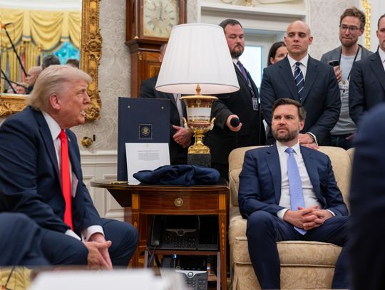 Vance: Trump zdenerwował się na Muska, ale nie chce długotrwałego konfliktu