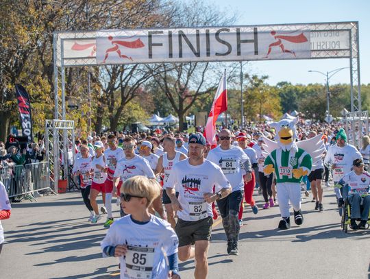 VIII Bieg Niepodległości – polonijna duma i satysfakcja (WIDEO)