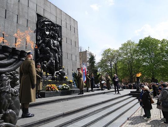 W 81. rocznicę powstania w warszawskim getcie zawyły syreny