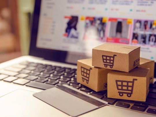 W Black Friday popularne zakupy w internecie, Amerykanie wydali 10,8 mld dol.