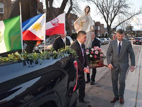 W kościele św. Ferdynanda powitano figurę Matki Bożej Królowej Pokoju