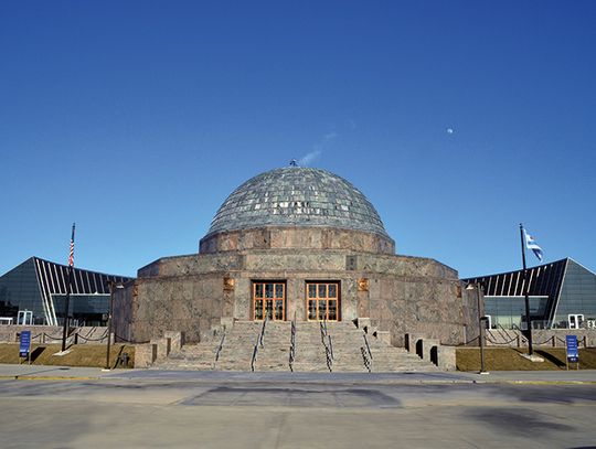 W październiku bezpłatne dni w planetarium Adlera