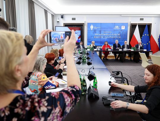 W piątek w Senacie zainaugurowano VIII Światowe Forum Mediów Polonijnych