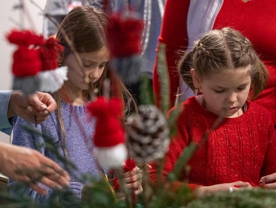 Warsztaty z Mikołajem: tradycja Muzeum Polskiego w Ameryce znów wypełniła salę!
