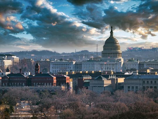 "Washington Post": agencje rządowe planują redukcję personelu o 8 do 50 proc.