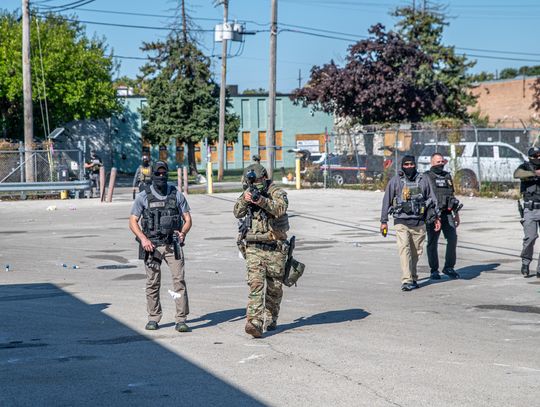 Według 30 proc. Amerykanów przemoc może być konieczna do skierowania kraju na właściwe tory