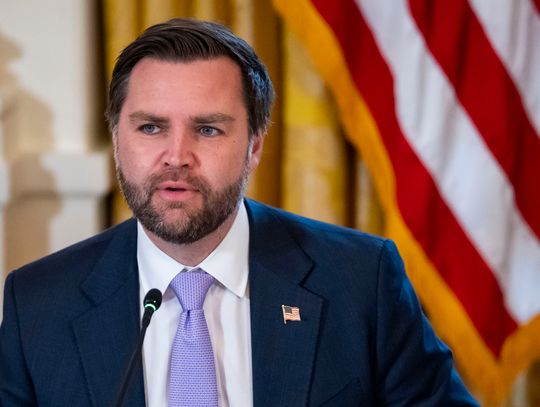 Wiceprezydent J.D. Vance po raz czwarty zostanie ojcem