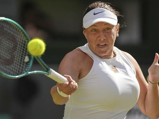 Wimbledon - europejskie media: Świątek bezlitosna dla Anisimovej