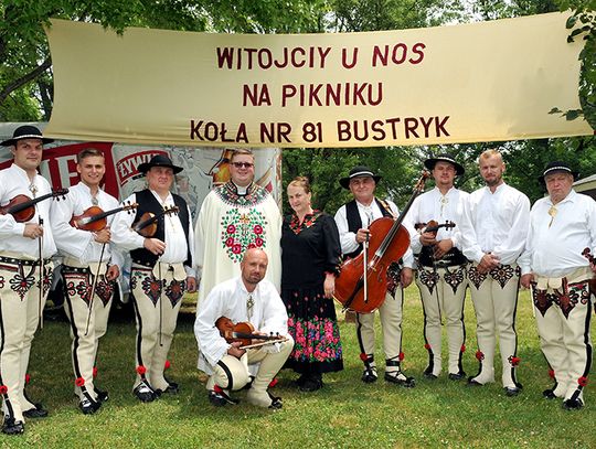 Witojciy u nos na pikniku