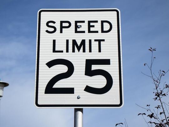 Wolniej w Skokie – od marca nowe ograniczenie prędkości