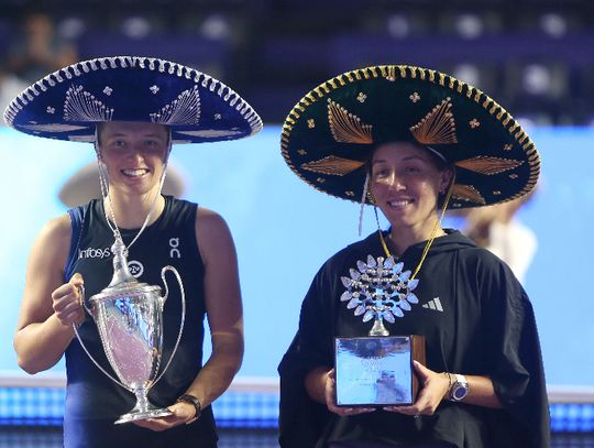 WTA Finals - Fibak: dominacja Igi Świątek cieszy, ale też niepokoi