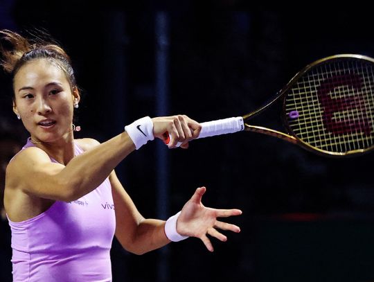 WTA Finals - Zheng pokonała Paolini i awansowała do półfinału. Porażka Sabalenki