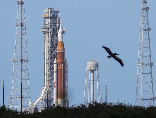 Wystartowała misja na orbitę księżyca - Artemis II (WIDEO)