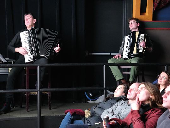 Z szuflady na wielki ekran: polonijne filmy wypełniły kino Music Box