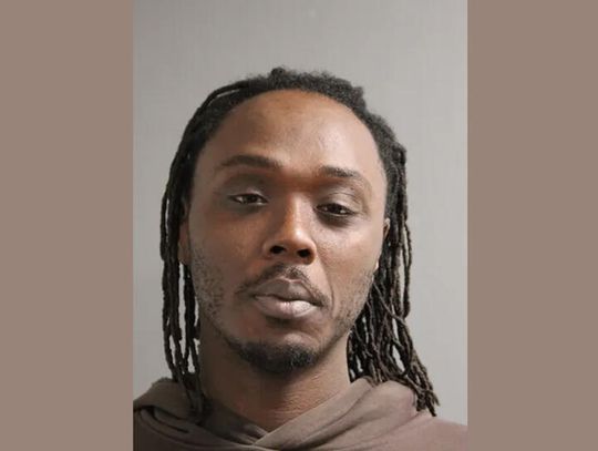 Zadźgał śpiącego pasażera w pociągu CTA, atak nagrywał telefonem Zadźgał śpiącego pasażera w pociągu CTA, atak nagrywał telefonem