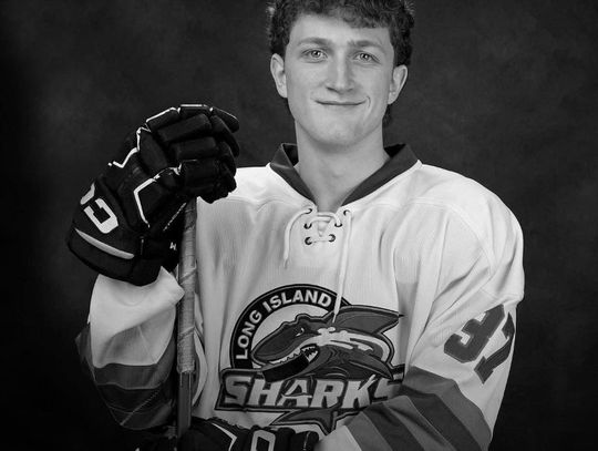 Zmarł 17-letni amerykański hokeista po zasłabnięciu w czasie meczu