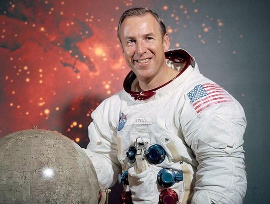 Zmarł astronauta Jim Lovell, dowódca misji Apollo 13