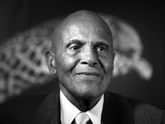 Zmarł Harry Belafonte, gwiazda muzyki i filmu lat 50. XX wieku (WIDEO)