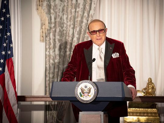 Zmarł słynny producent muzyczny Clive Davis