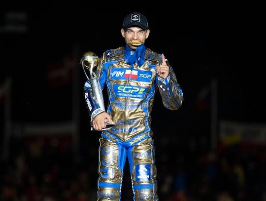 Żużlowa GP – drugie miejsce w Vojens dało Zmarzlikowi szósty tytuł mistrza świata