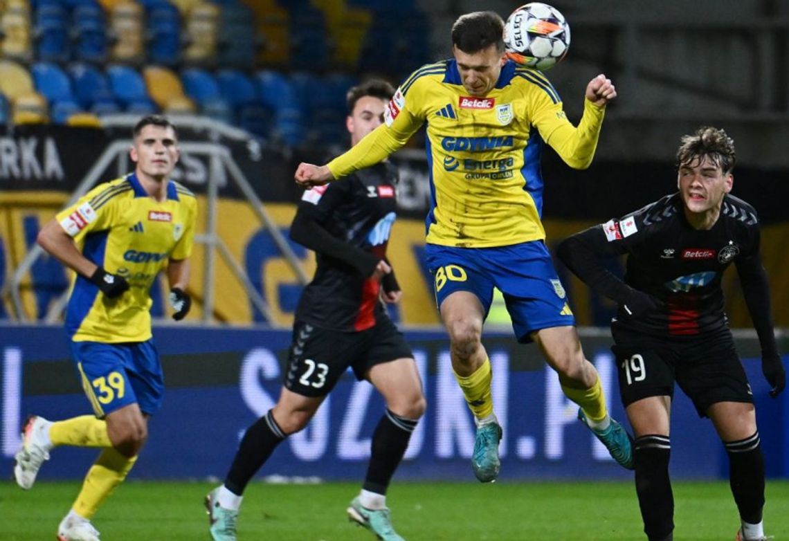 1. liga piłkarska – problemy faworytów w pierwszej tegorocznej kolejce 1. liga piłkarska – problemy faworytów w pierwszej tegorocznej kolejce