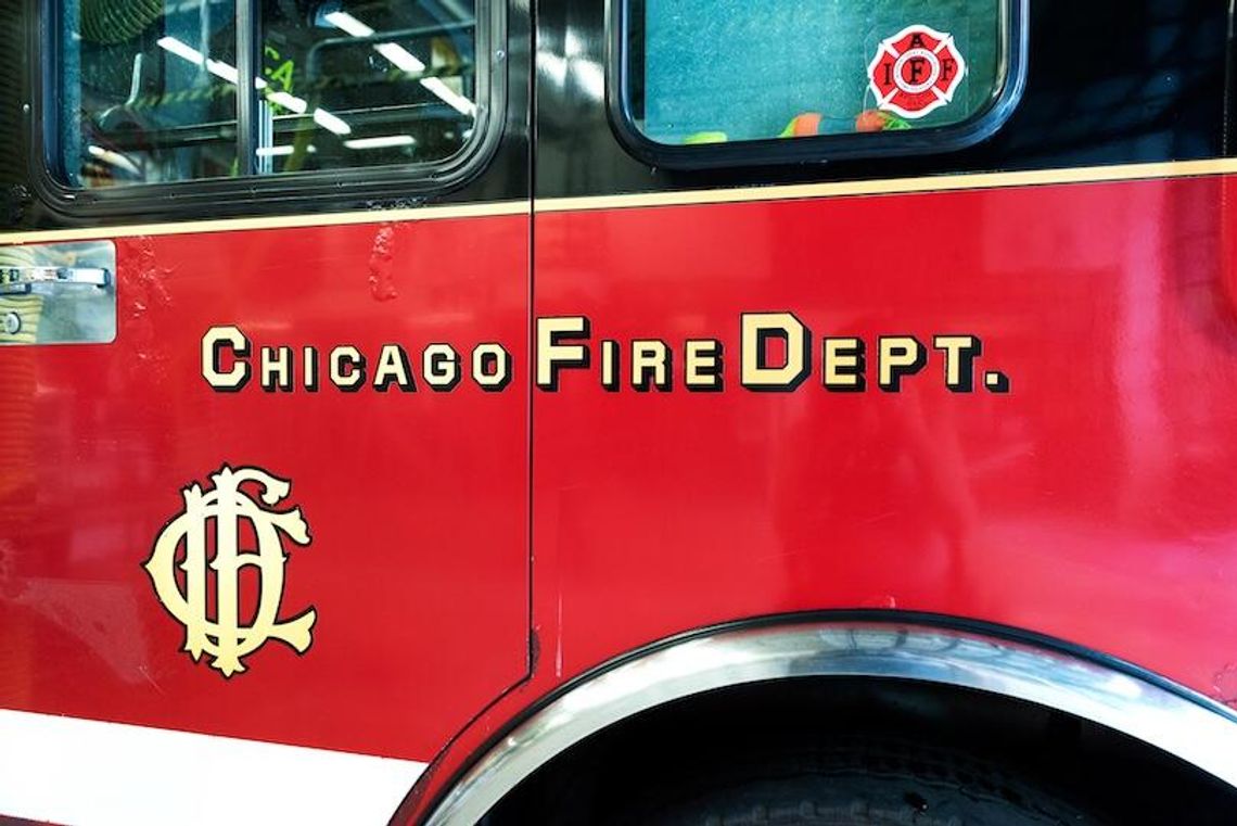 10-latek zmarł, niepełnosprawny 18-latek w stanie krytycznym po pożarze na południu Chicago