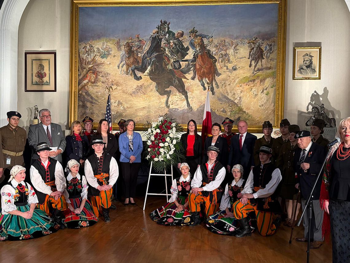 250. urodziny USA, prawybory i wojny w tle obchodów Dnia Pułaskiego w Muzeum Polskim w Ameryce (ZDJĘCIA | WIDEO) 250. urodziny USA, prawybory i wojny w tle obchodów Dnia Pułaskiego w Muzeum Polskim w Ameryce (ZDJĘCIA | WIDEO)