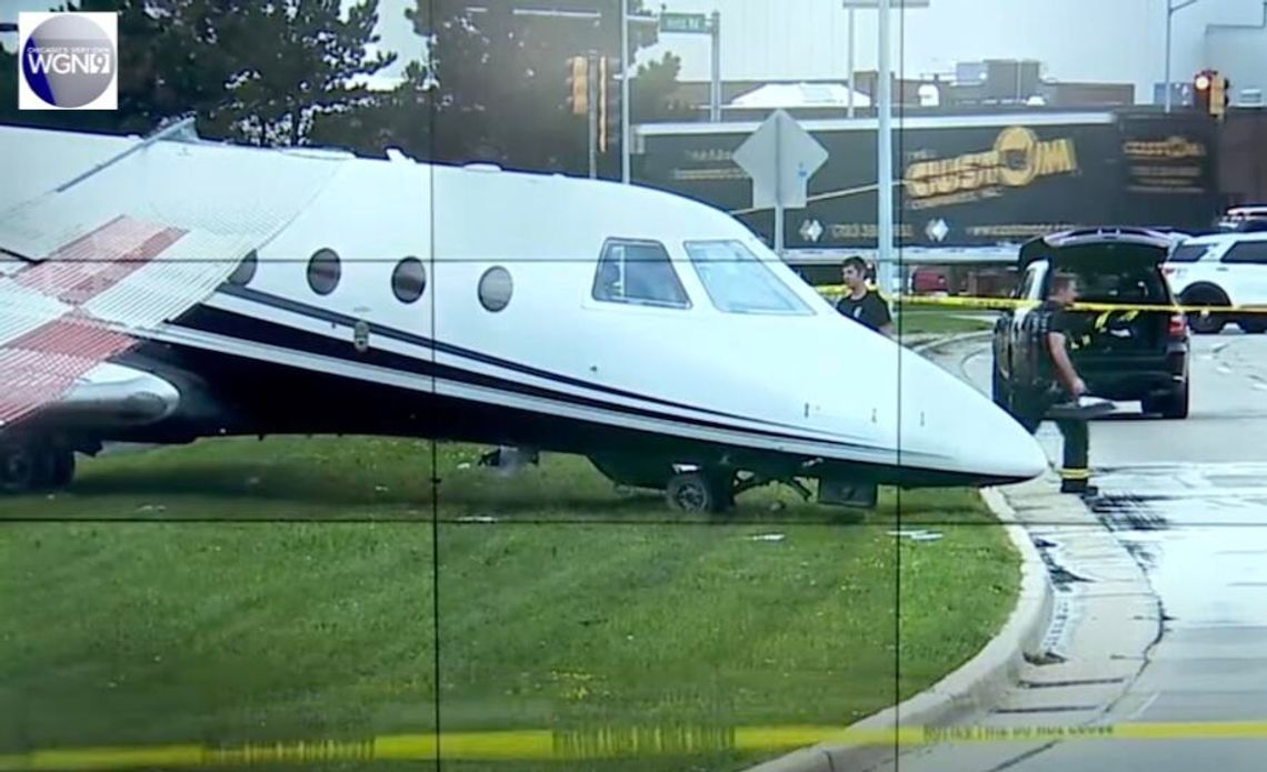 Awaryjne lądowanie odrzutowca na lotnisku w Wheeling, zatrzymał się tuż przed ulicą (WIDEO)