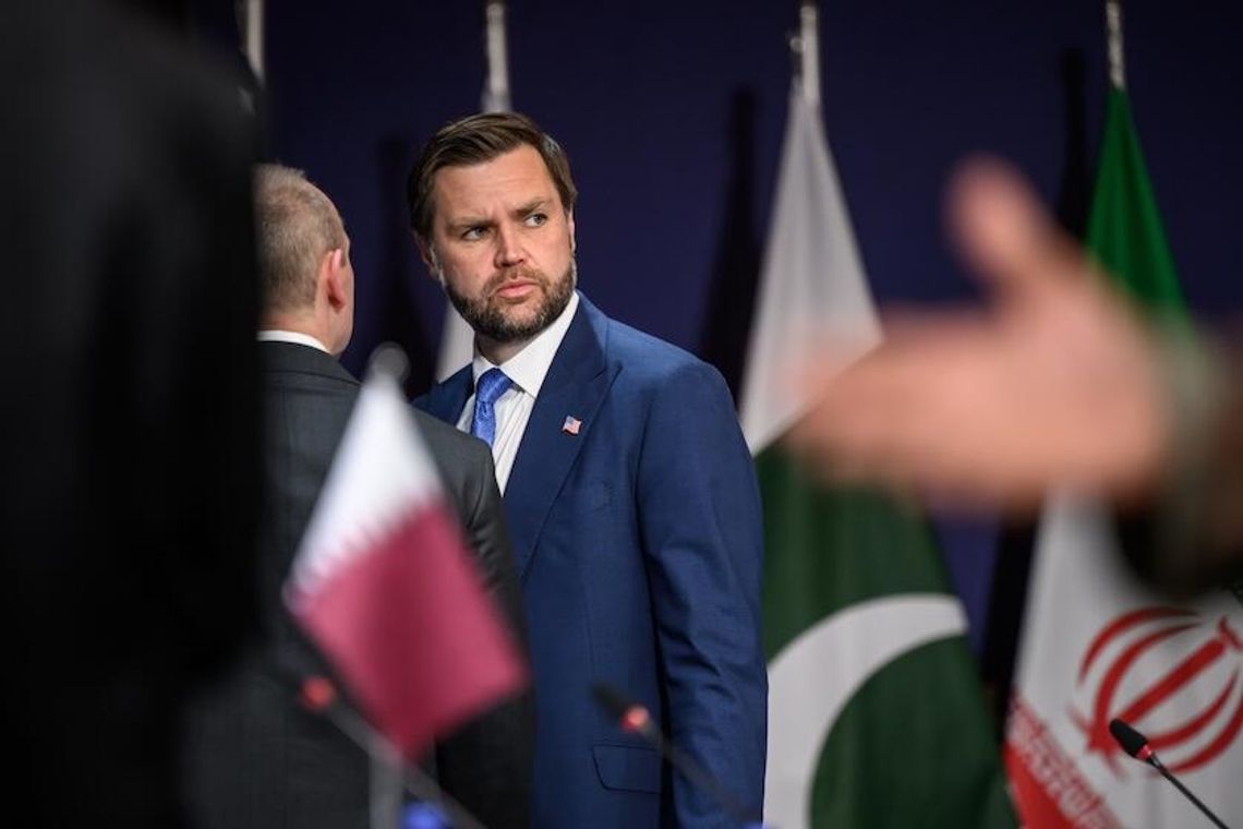 Axios: Rozmowy z Iranem prawdopodobnie zakończą się w poniedziałek Axios: Rozmowy z Iranem prawdopodobnie zakończą się w poniedziałek