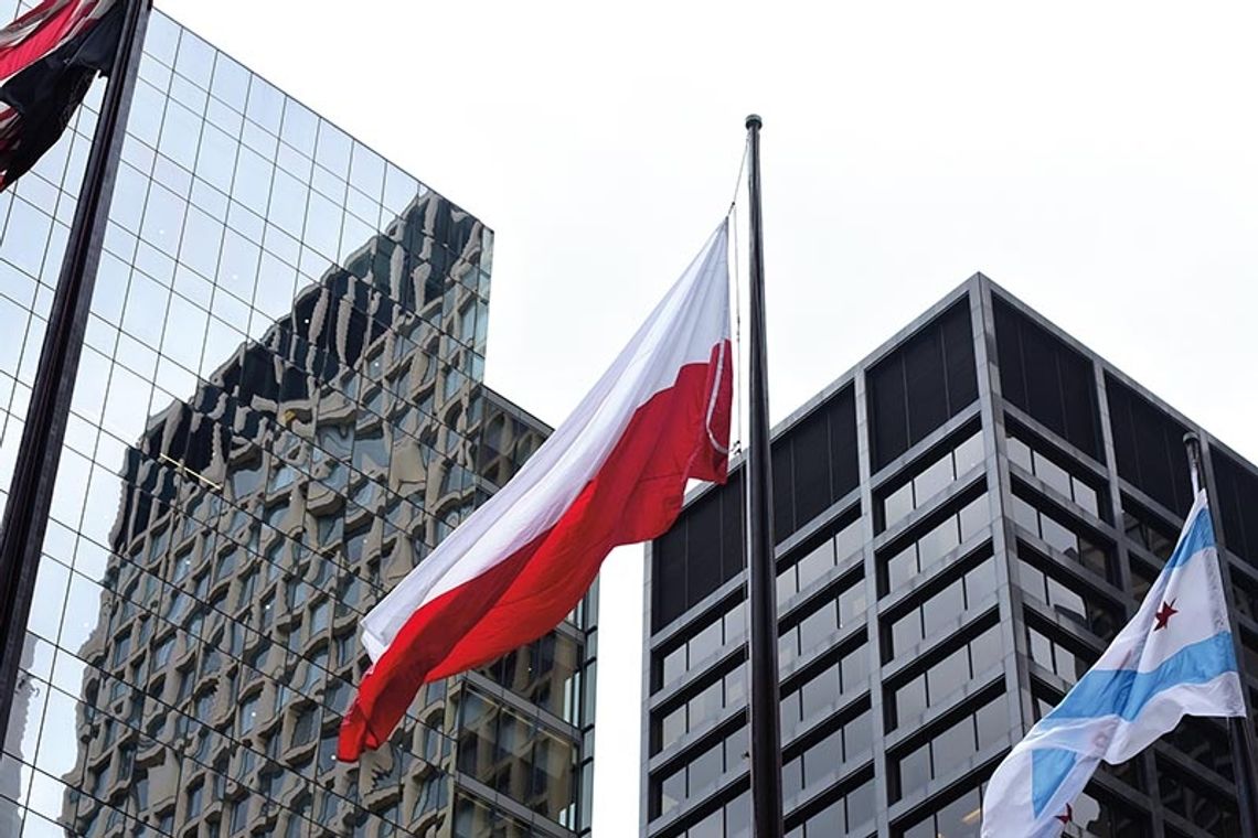 Biało-czerwona na Daley Plaza w Chicago