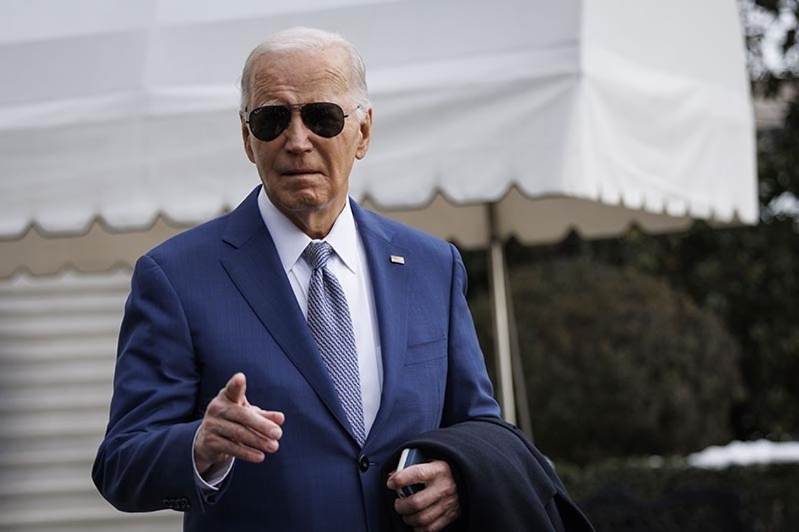 Biden: wstrzymanie pomocy dla Ukrainy przez mniejszość kongresmenów byłoby katastrofą