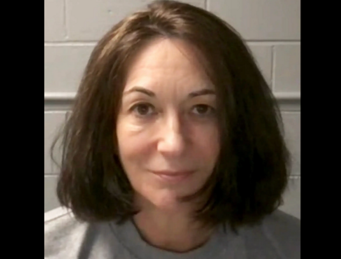 Była partnerka Epsteina zaprzeczyła, jakoby była świadkiem niestosownego zachowania Trumpa